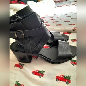 Size 7 1/2 Kenneth Cole